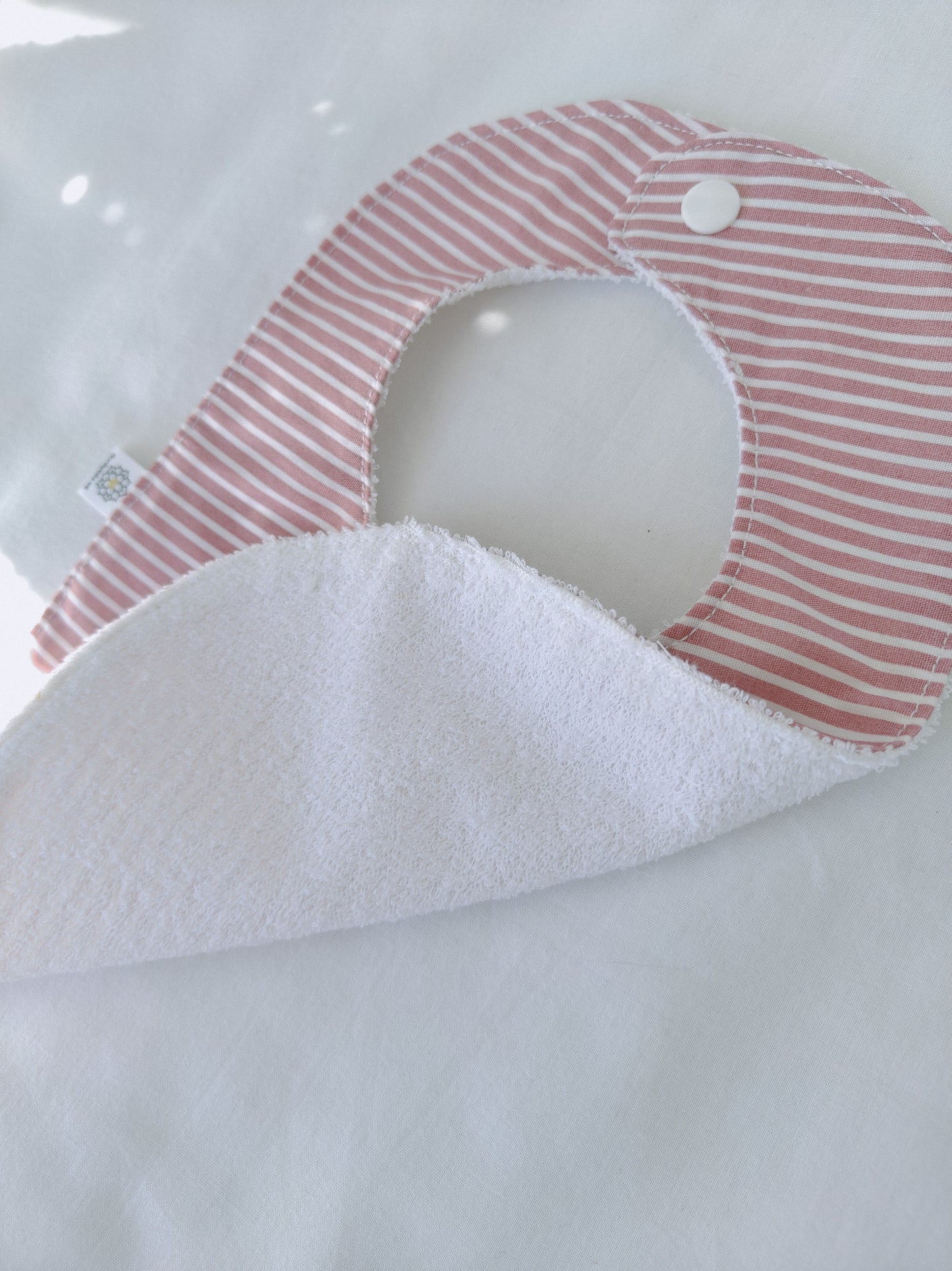 Babete Riscas Rosa Velho