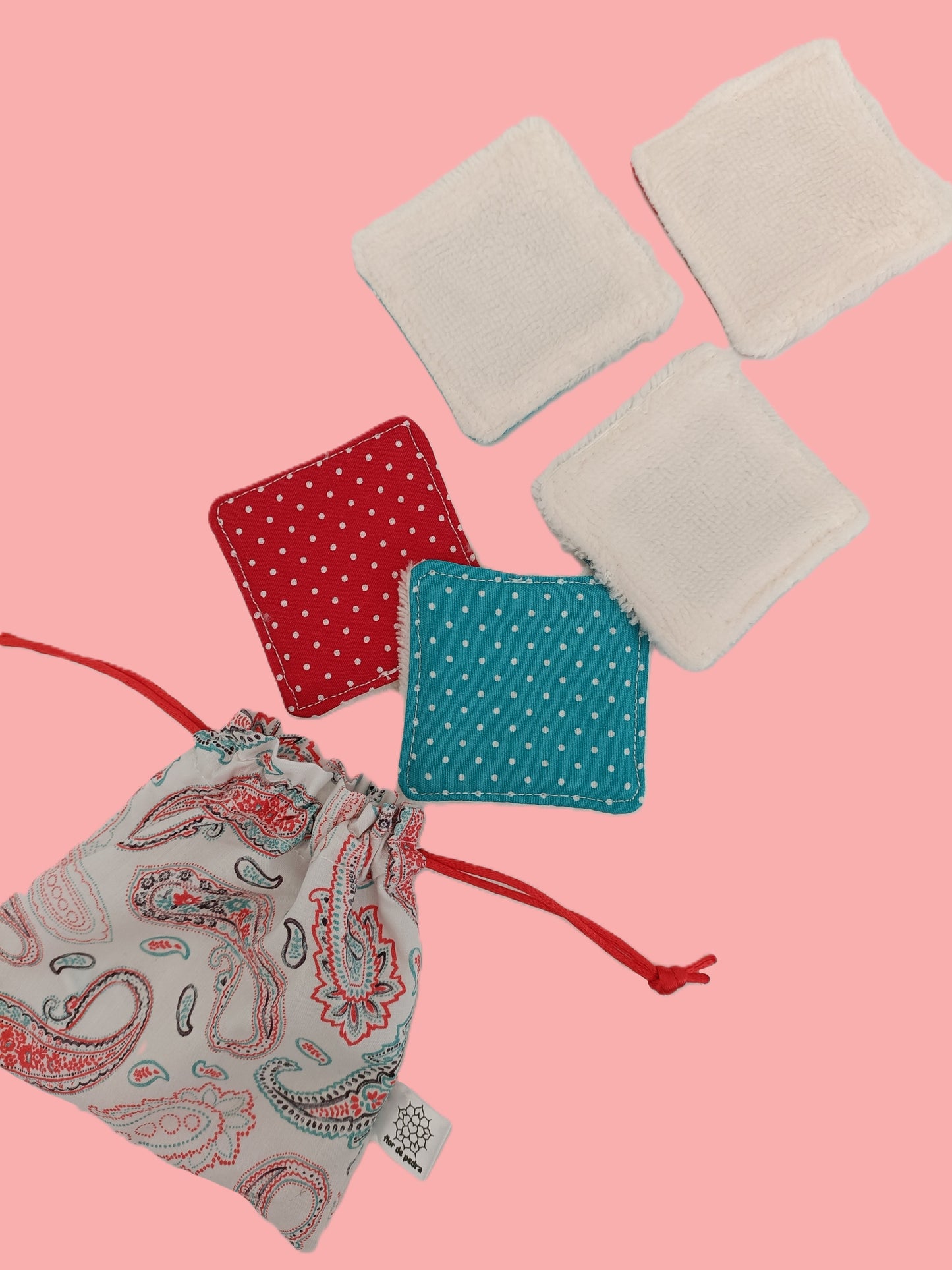 Quadrados Desmaquilhantes