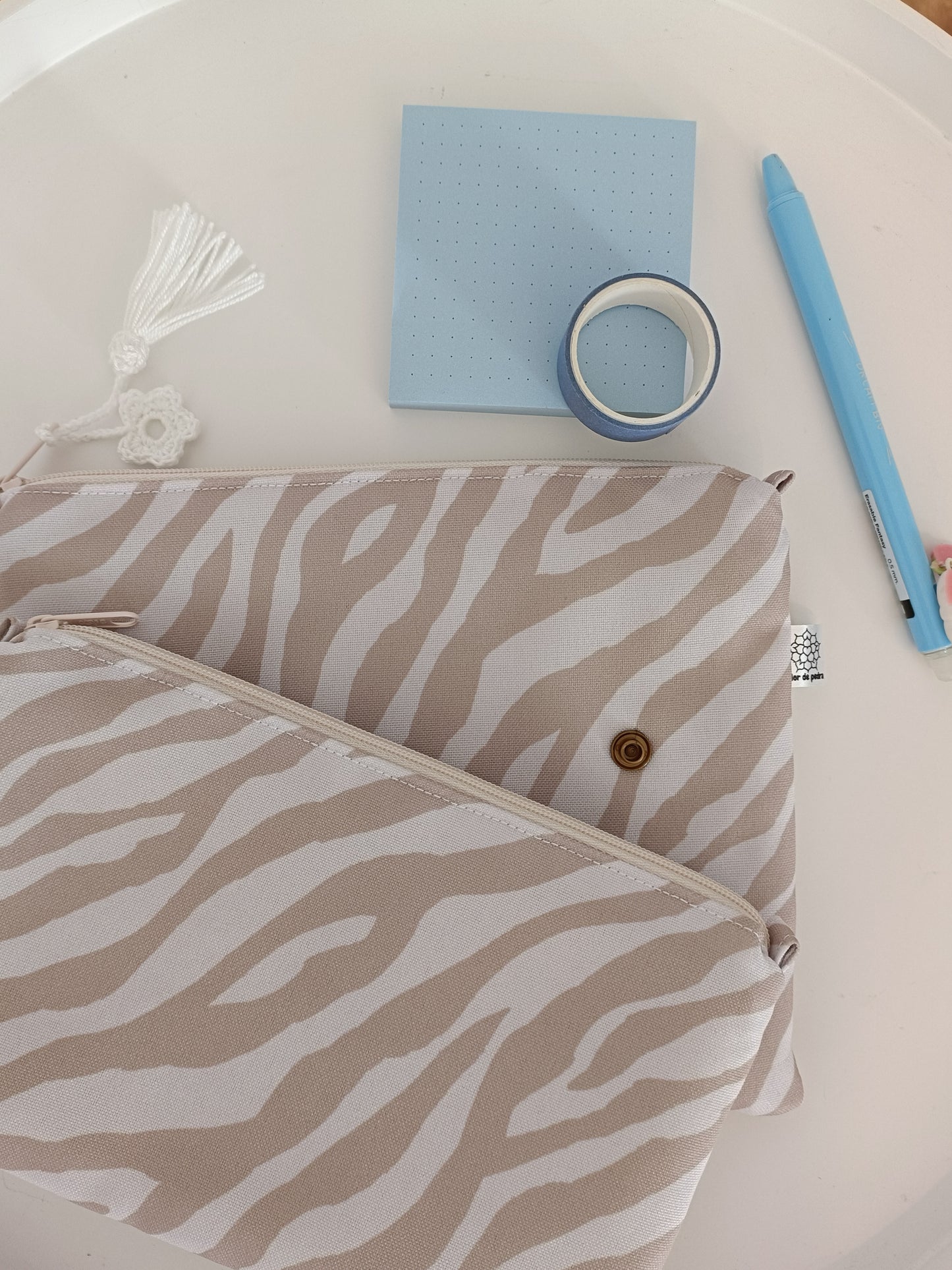 Estojo Duplo Zebra Castanho