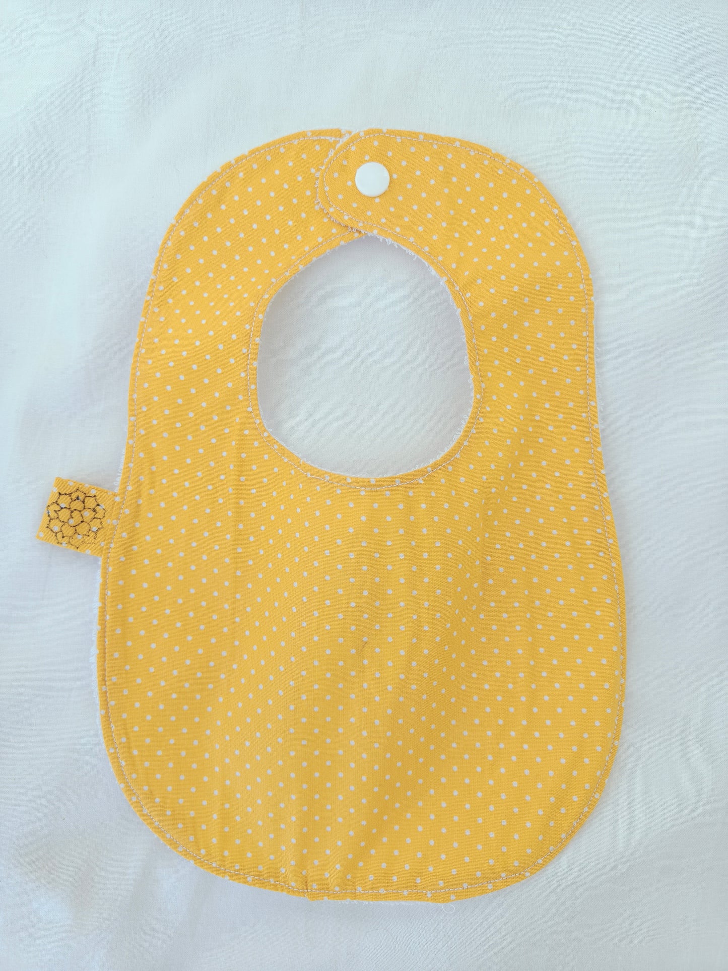 Babete Amarelo Pintas