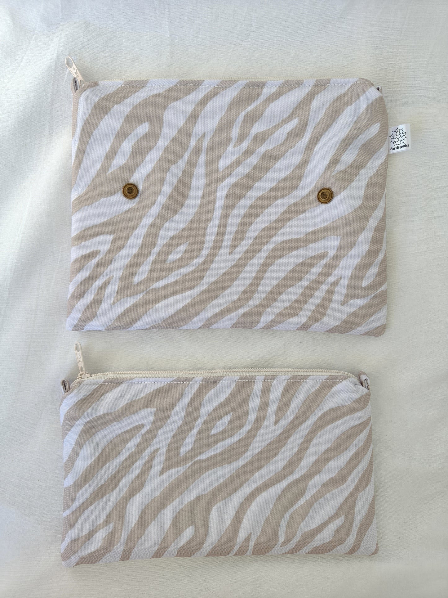 Estojo Duplo Zebra Creme