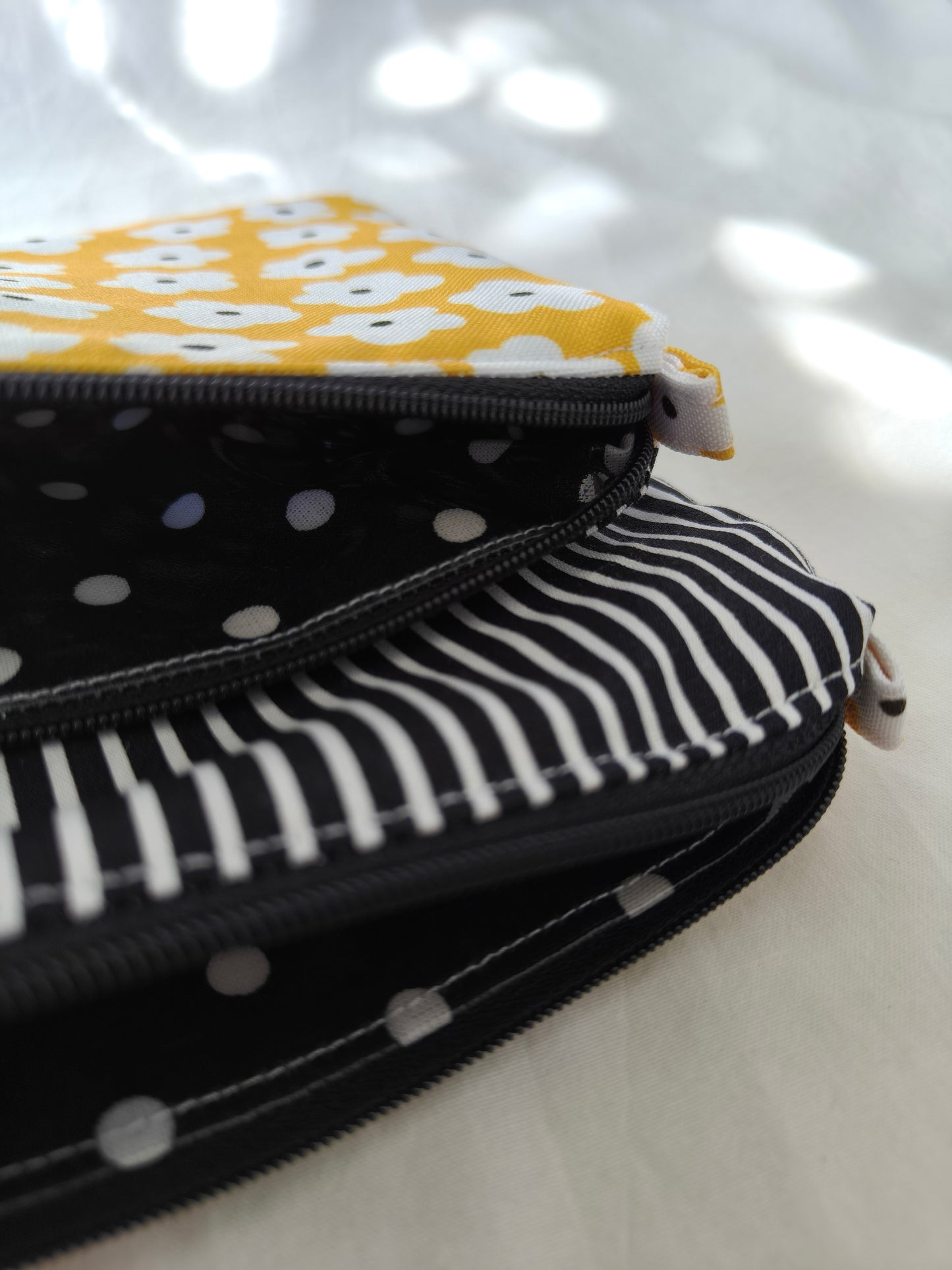 Estojo Duplo Flor Amarela