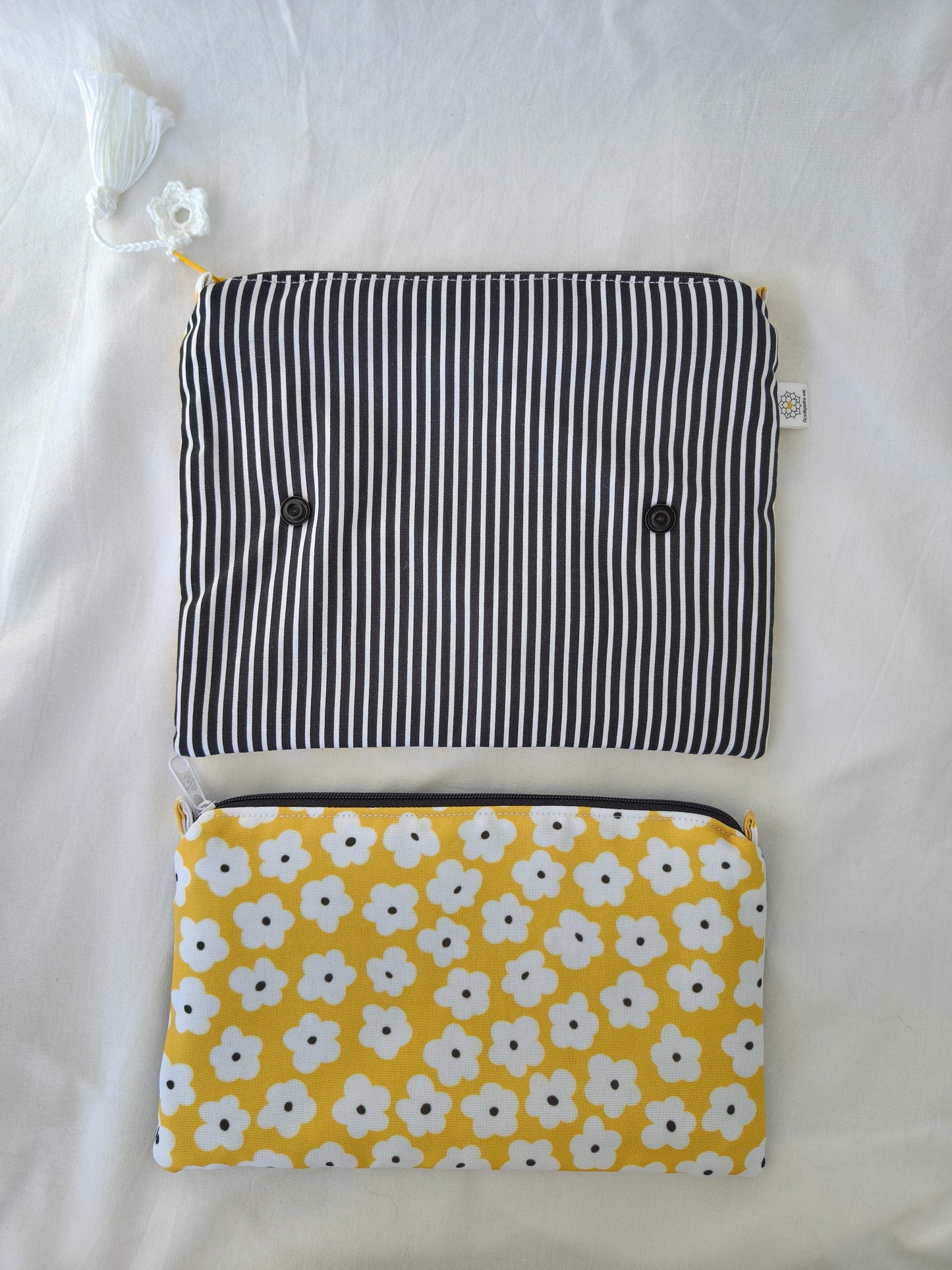 Estojo Duplo Flor Amarela