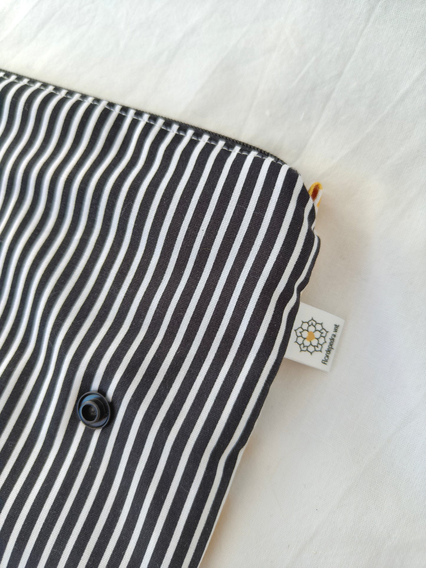 Estojo Duplo Flor Amarela