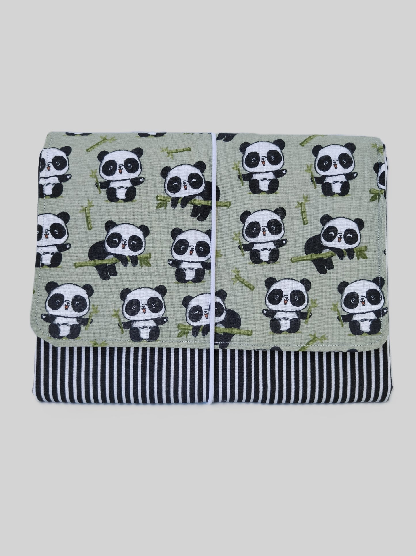 Muda Fraldas Panda Verde