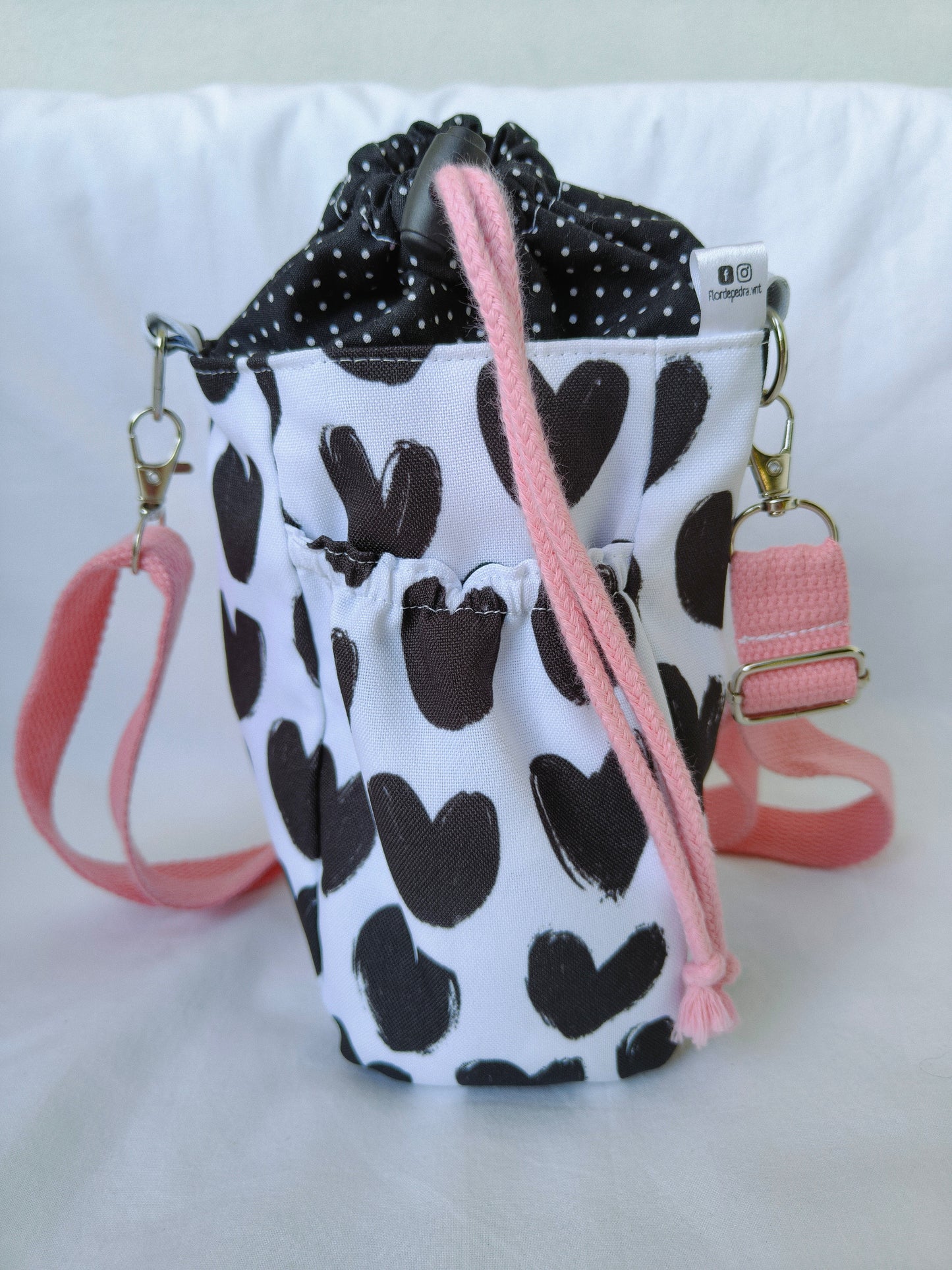 Bolsa Garrafa de Água Corações