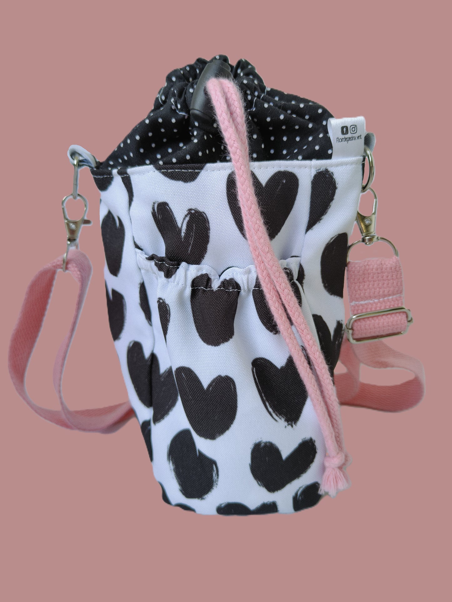 Bolsa Garrafa de Água Corações