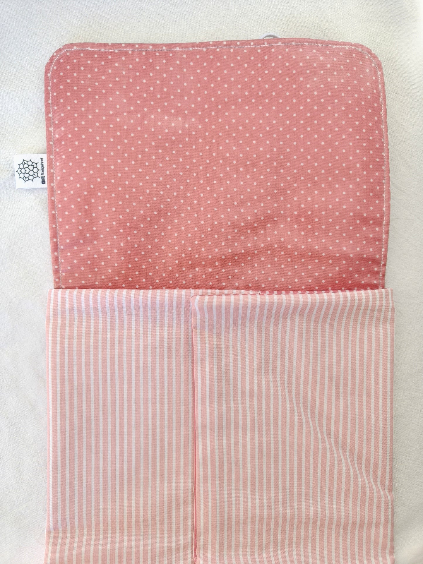 Muda Fraldas Rosa Claro