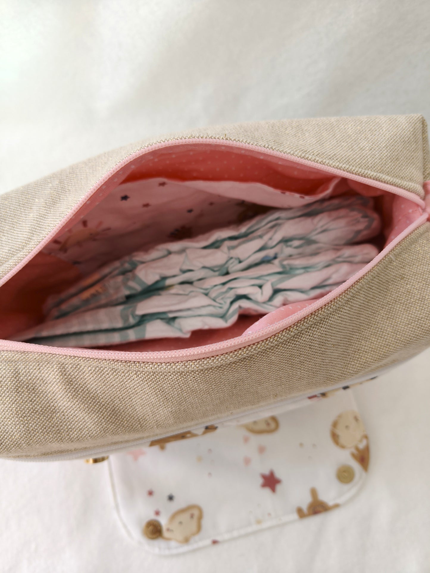 Bolsa Fraldas e Toalhitas Sonho Cor de Rosa