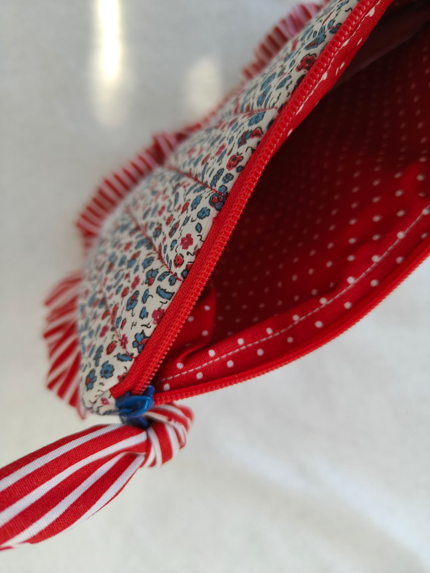 Bolsa Folhos M Florinha Vermelha