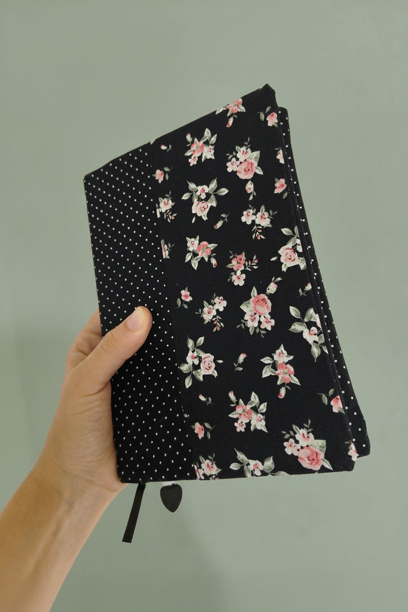 Caderno Black Flower